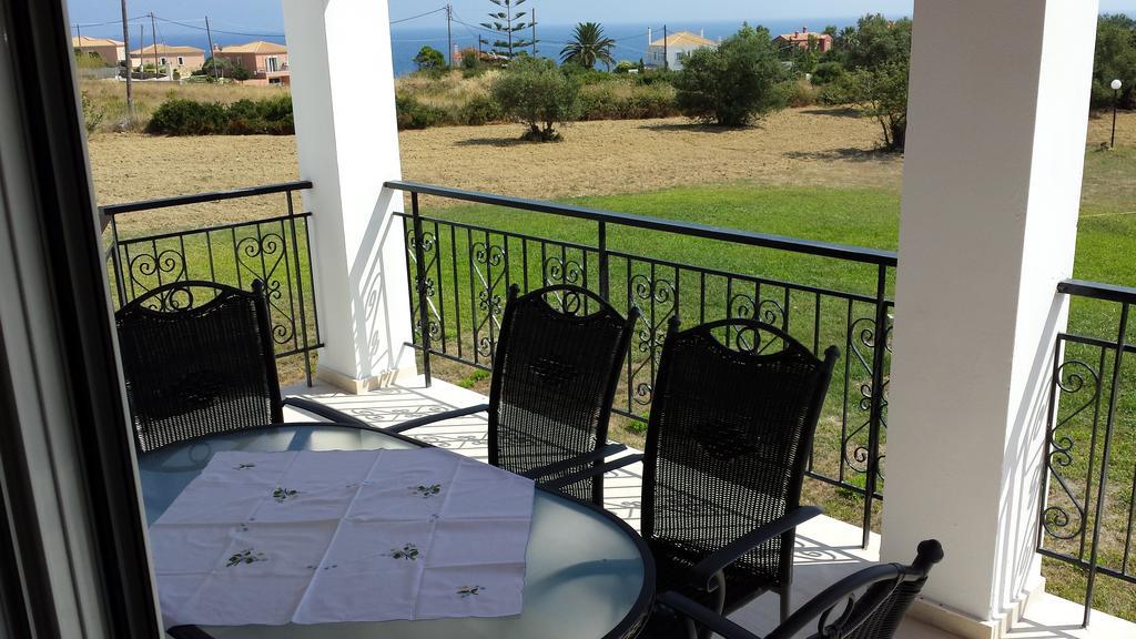 Eva Apartments Svoronata Pokoj fotografie
